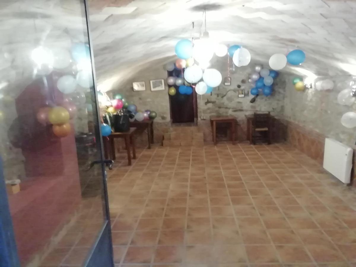 L'Olivera Casa Rural Castellbisbal Buitenkant foto